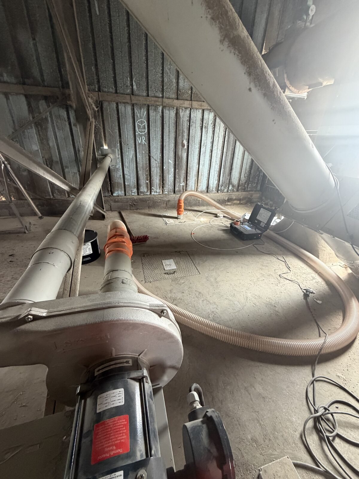 Gaine de recyclage installée à la base d'une cellule